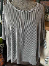 Load image into Gallery viewer, Soft and comfy black striped top